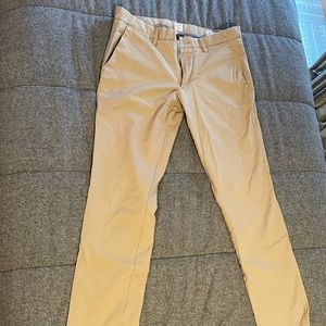 Gap Slim Khakis Size 31x32